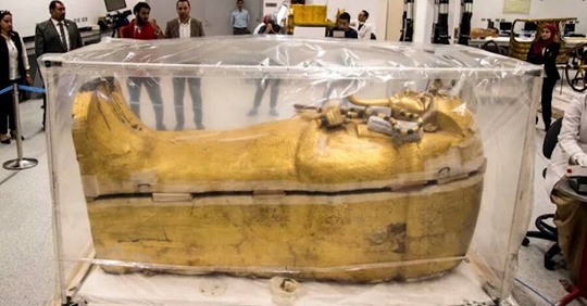 King Tut’s Coffin Has been Removed from his Tomb for the First Time in History