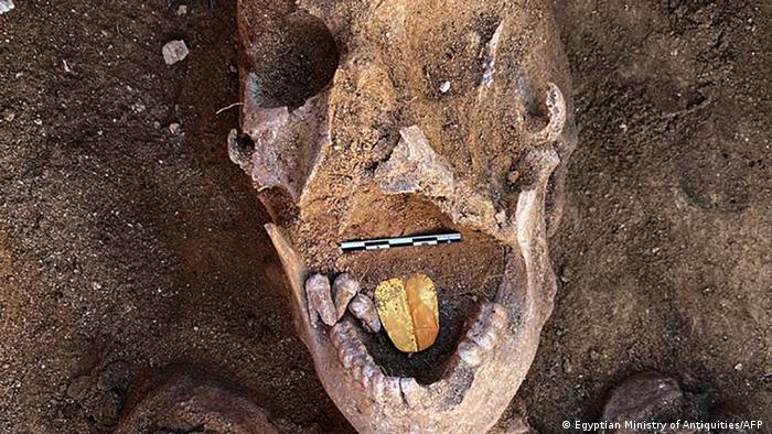 Egypt: 2,000-year-old mummies unearthed with golden tongues