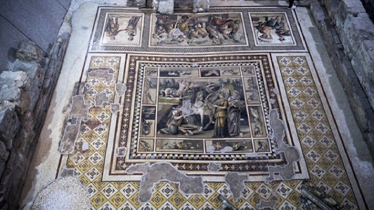 This Is Not A Huge Carpet, It’s Actually The World’s Largest Ancient Mosaic Discoʋered In Turkey